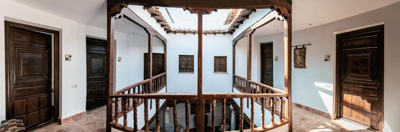 Casa Del Comendador De Almagro Exterior photo